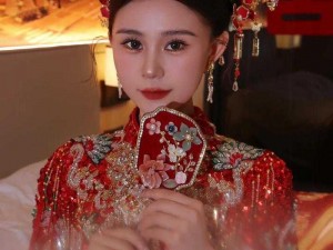 婚礼检验新娘小雪过门槛：高品质婚纱让新娘美丽动人