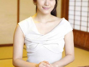 西野翔种子——日本著名女演员，拥有甜美外表和火辣身材